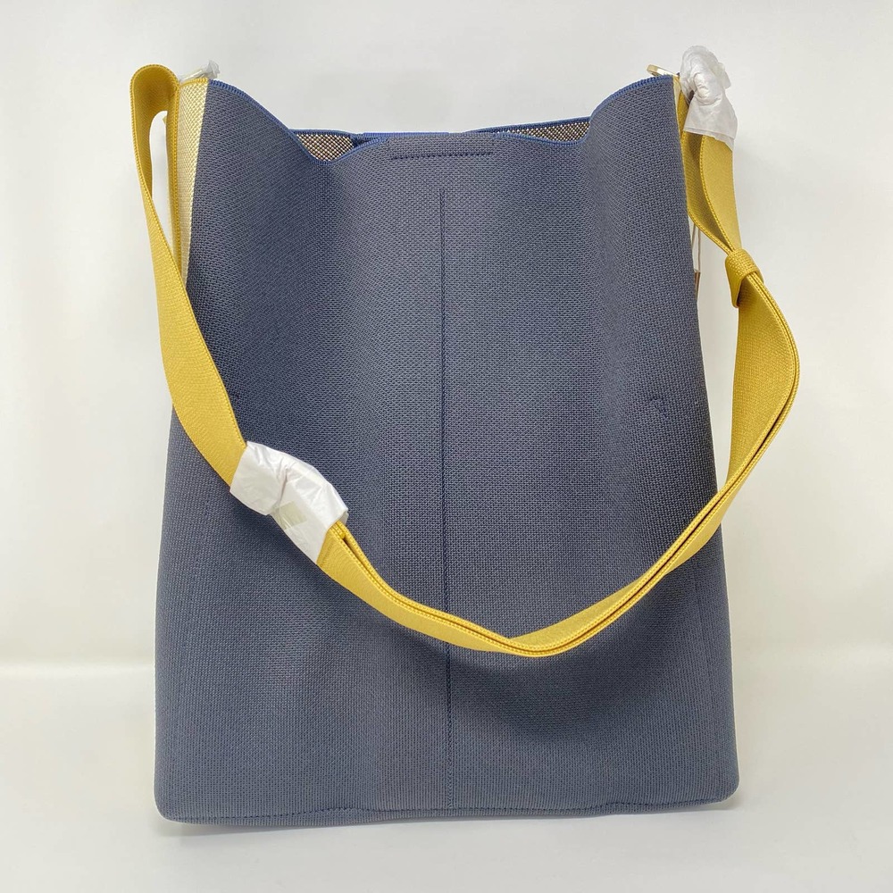 Rothy’s Bucket Bag Ink & Ivory